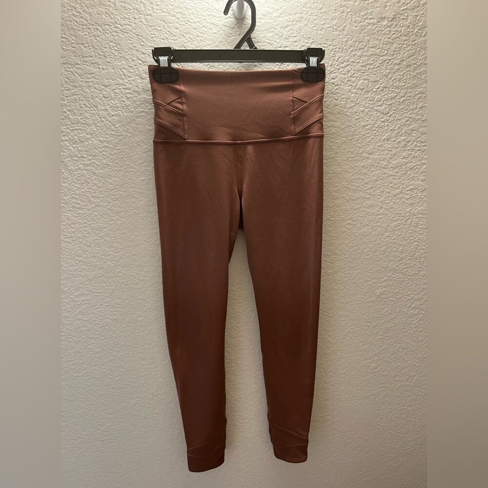 Athleta Elation Pirouette 7/8 Leggings XS Brown Criss Cross Hem High Rise Yoga - Picture 4 of 14
